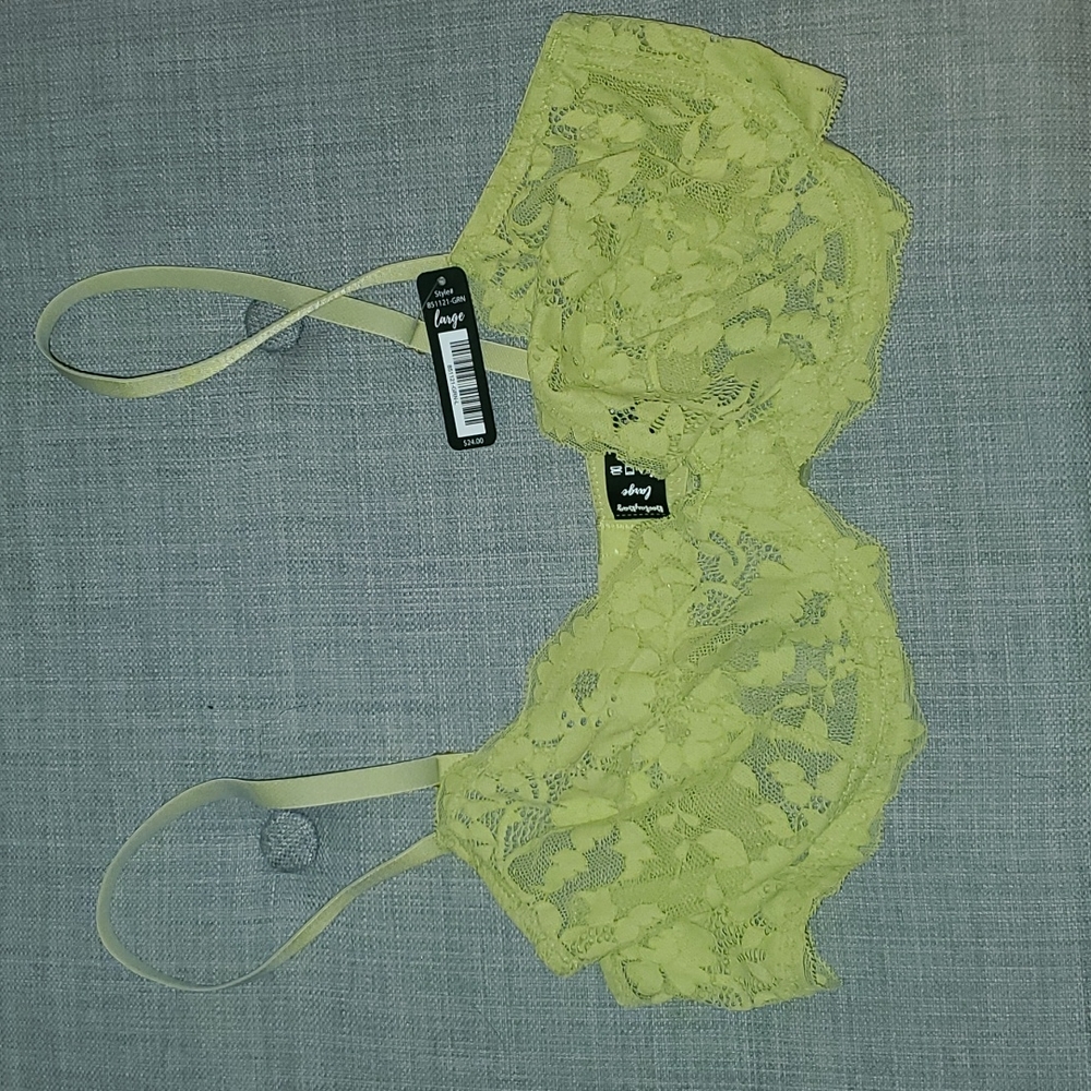 New Bootaybag Size Large Lace Bralette